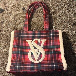 Victoria's Secret Red and Black Plaid holiday bag shopping Tote nwt